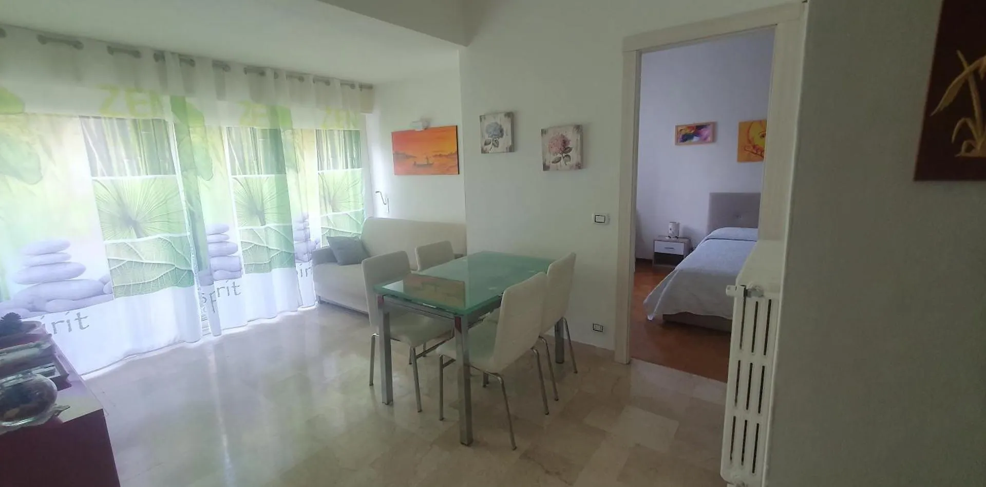 Hébergement de vacances Appartamento Lido 'With Parking Space Included' Toscolano Maderno Italie